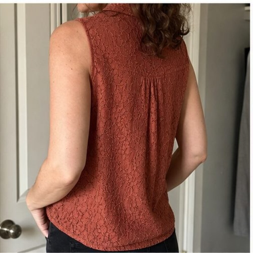 Rust Lace Trim Top - Picture 3 of 6